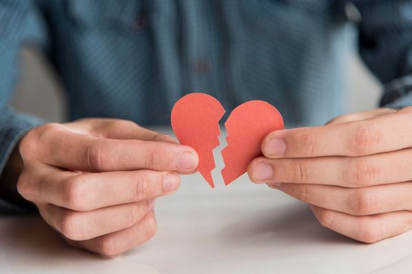 Ayrılığın İlk Günleri– Duygusal Düşüş